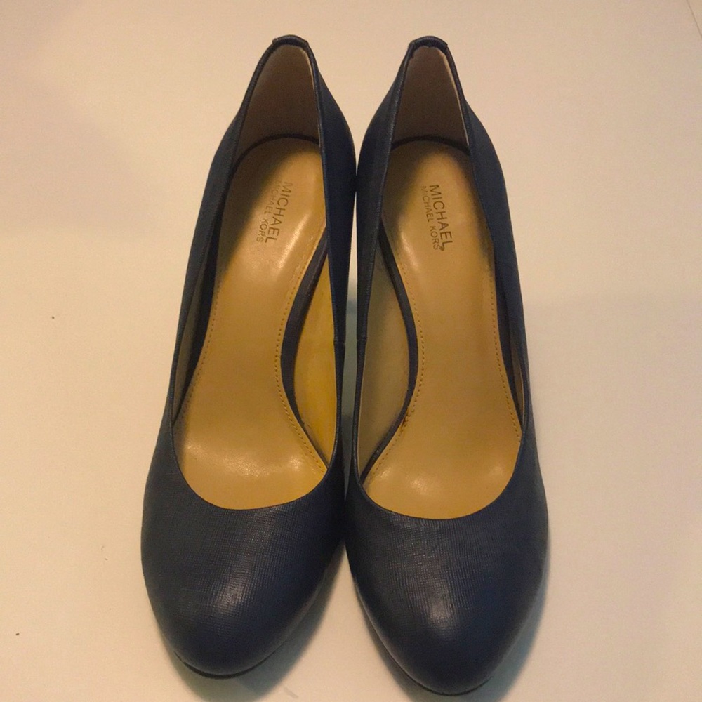 Michael Kors Navy Blue Heels
